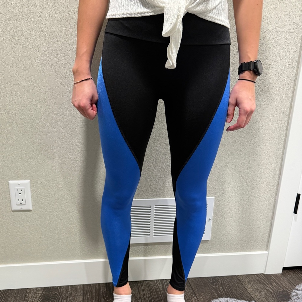 K-DEER Black and Blue Colorblock High-Waist Leggings
